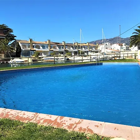 شقة En Con Vistas Al Canal Y Piscina Av-52 روساس