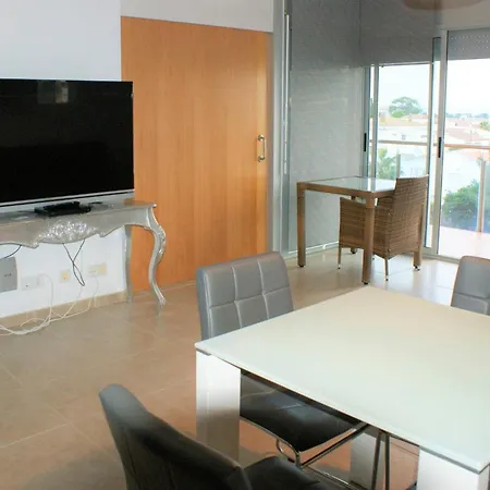 En Con Vistas Al Canal Y Piscina Av-52 روساس