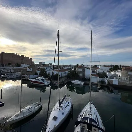 Appartement En Con Vistas Al Canal Y Piscina Av-52